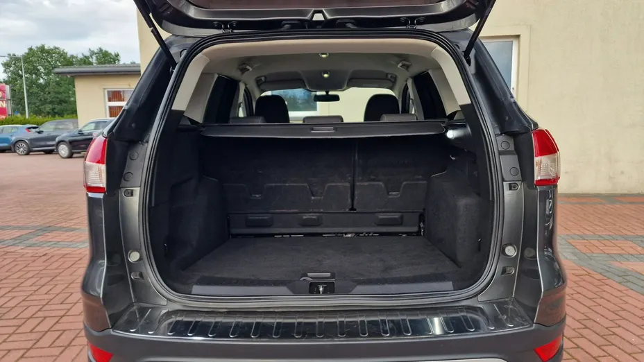 FORD Kuga -