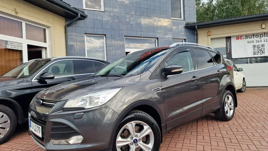 FORD Kuga -