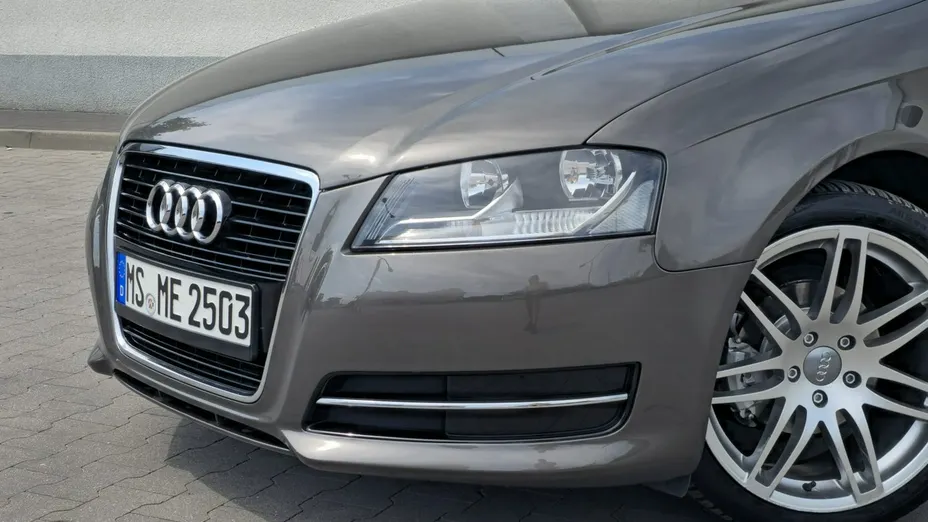AUDI A3 -