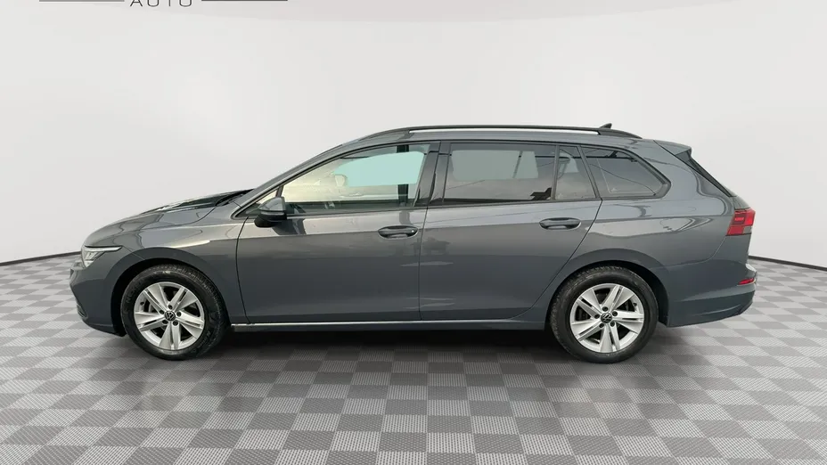 VOLKSWAGEN Golf -