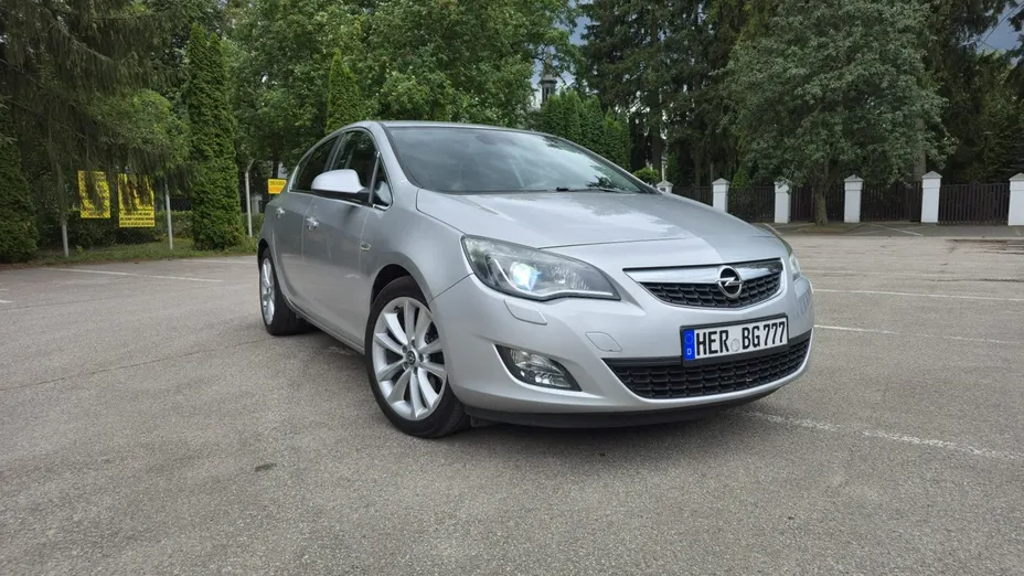 OPEL Astra -