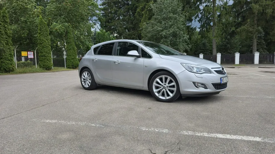 OPEL Astra -