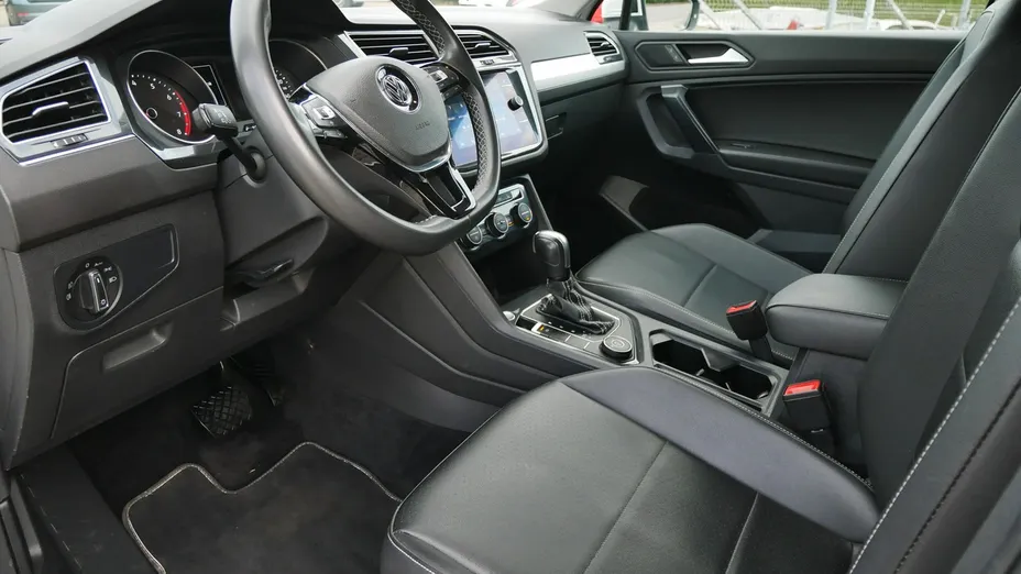 SKODA Superb -