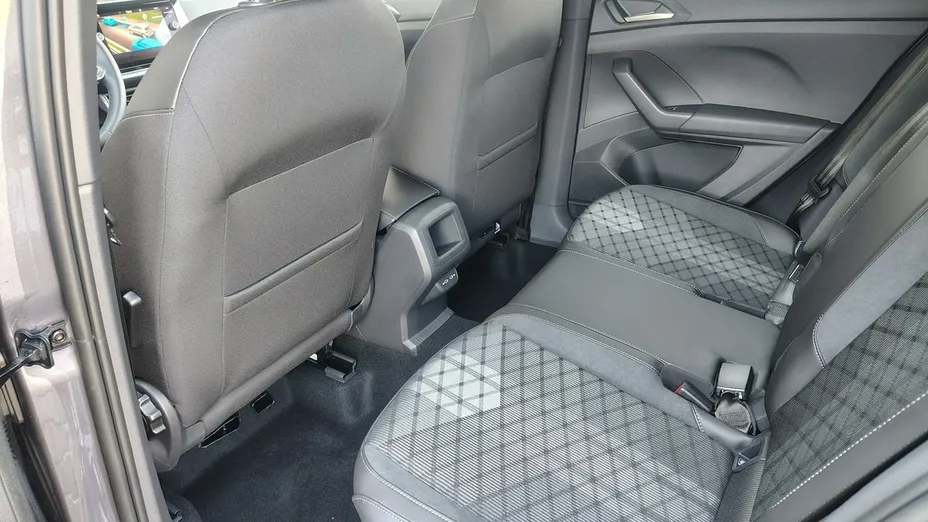 VOLKSWAGEN T-Cross -