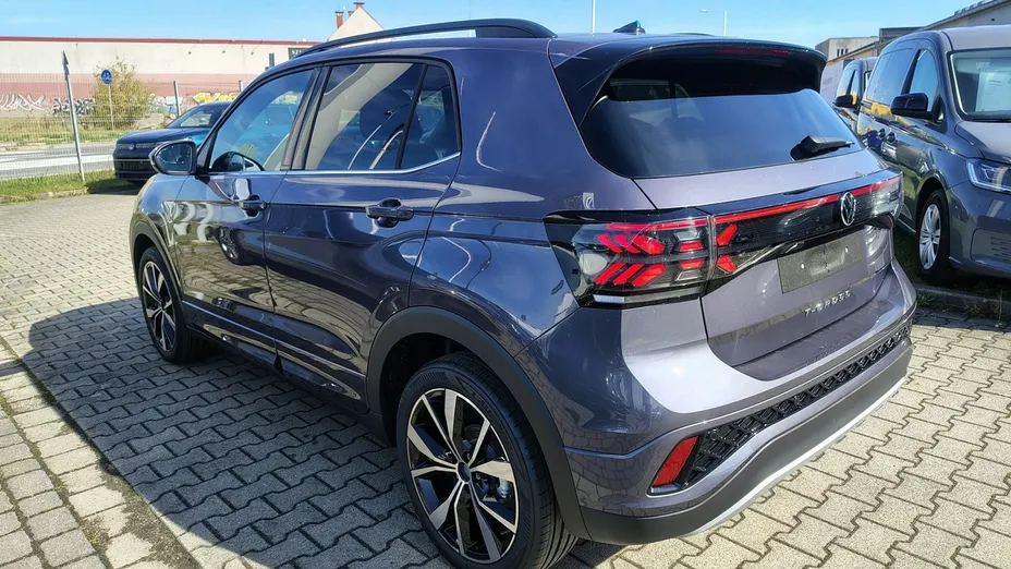 VOLKSWAGEN T-Cross -
