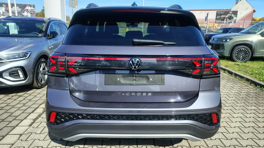 VOLKSWAGEN T-Cross -