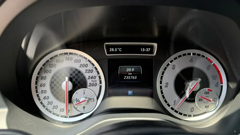 MERCEDES-BENZ A Klasa -