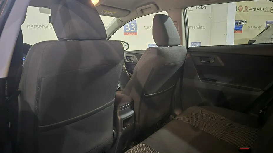 TOYOTA Auris -