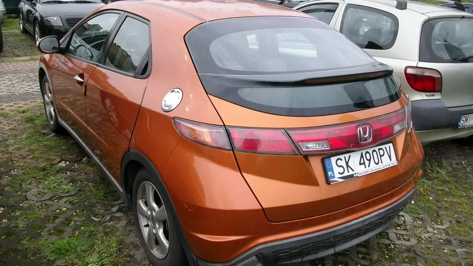HONDA Civic -