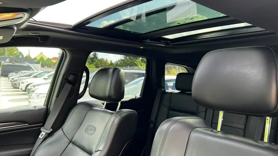 JEEP Grand Cherokee -