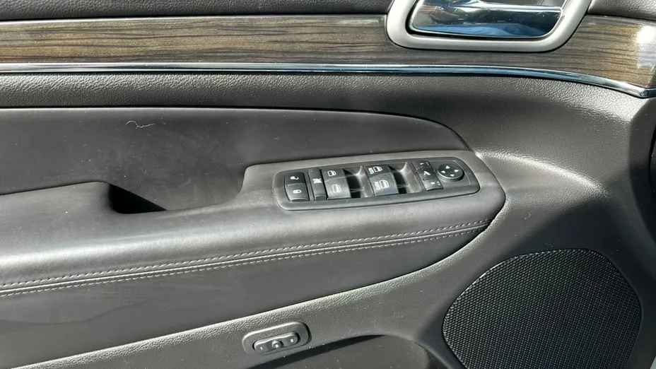 JEEP Grand Cherokee -