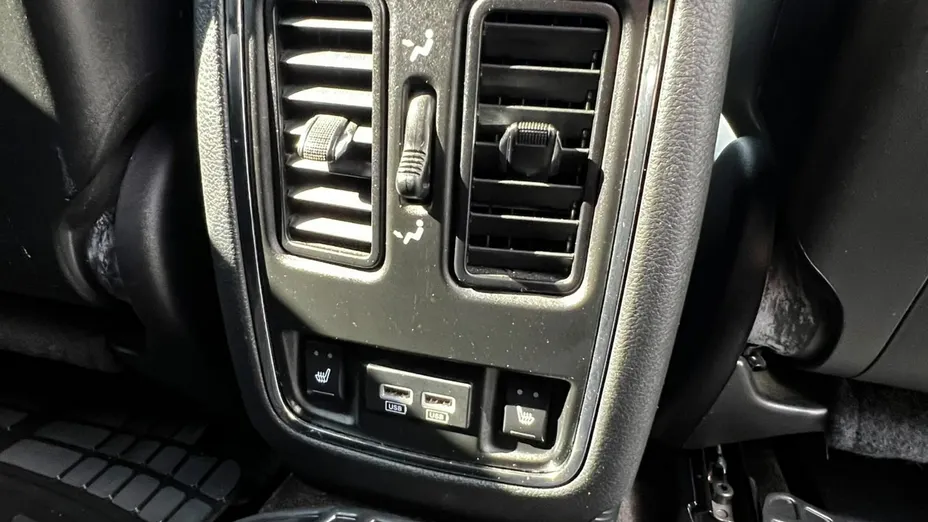 JEEP Grand Cherokee -