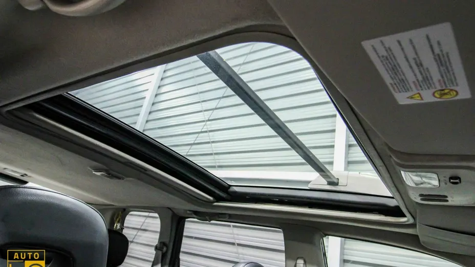 NISSAN X-Trail -