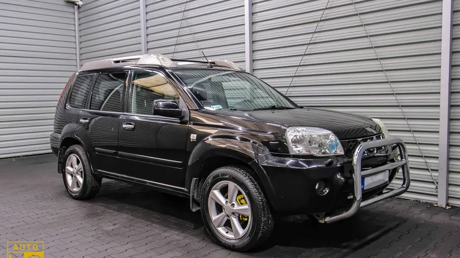 NISSAN X-Trail -