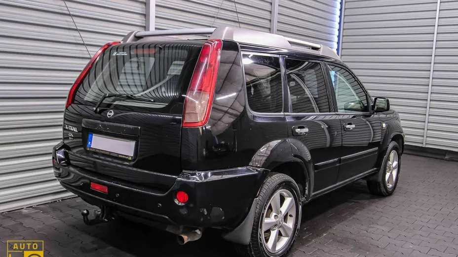 NISSAN X-Trail -