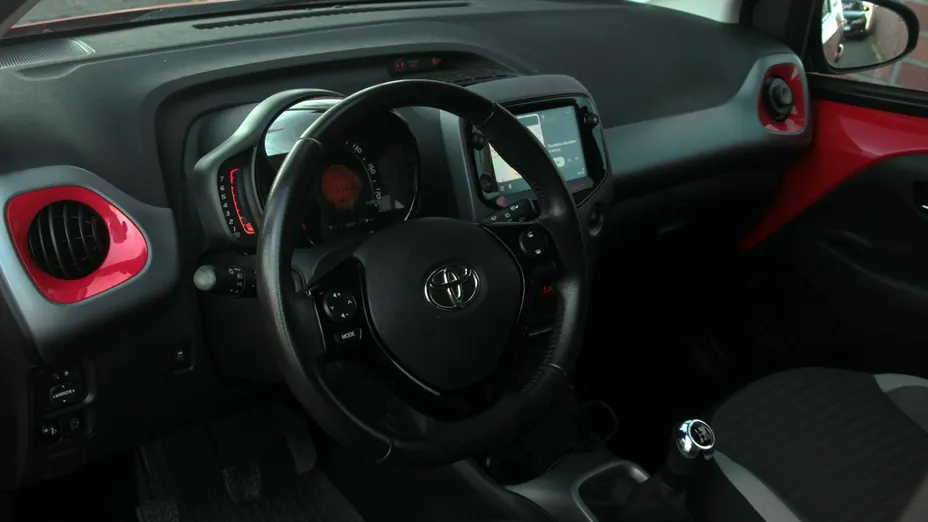 TOYOTA Aygo -