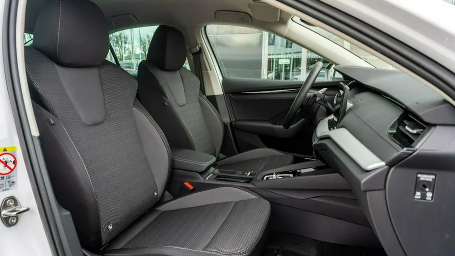 SKODA Octavia -