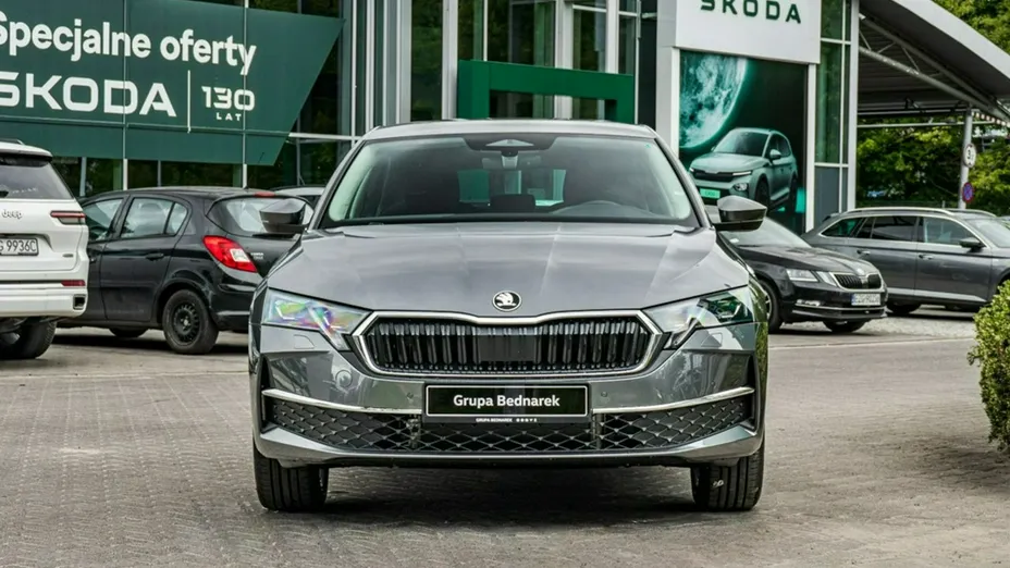 SKODA Octavia -