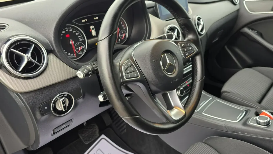 MERCEDES-BENZ B Klasa -