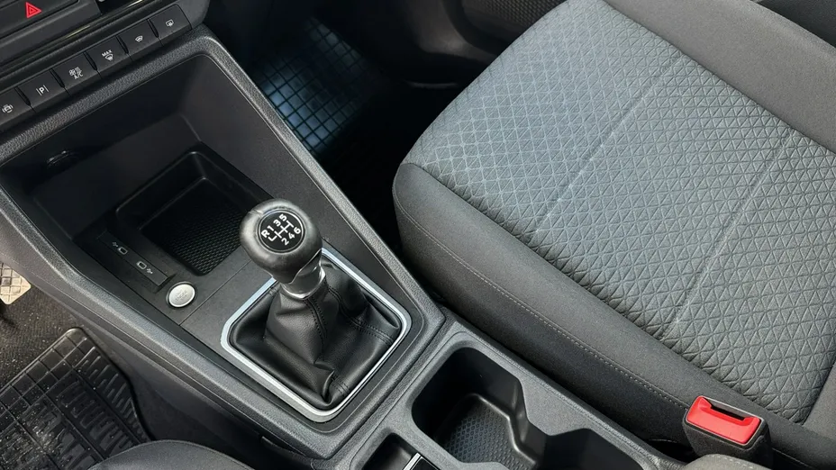 FORD Tourneo Connect -