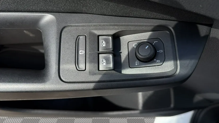 FORD Tourneo Connect -