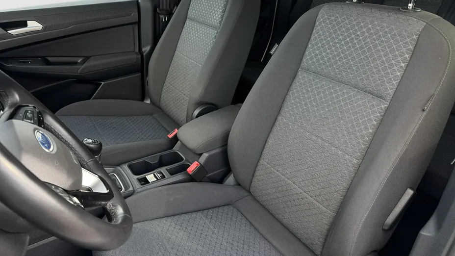 FORD Tourneo Connect -