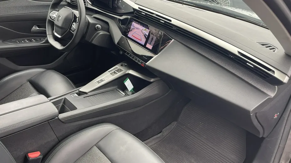 PEUGEOT 308 -