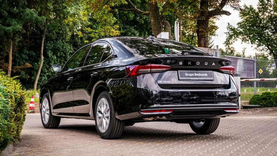 SKODA Octavia -
