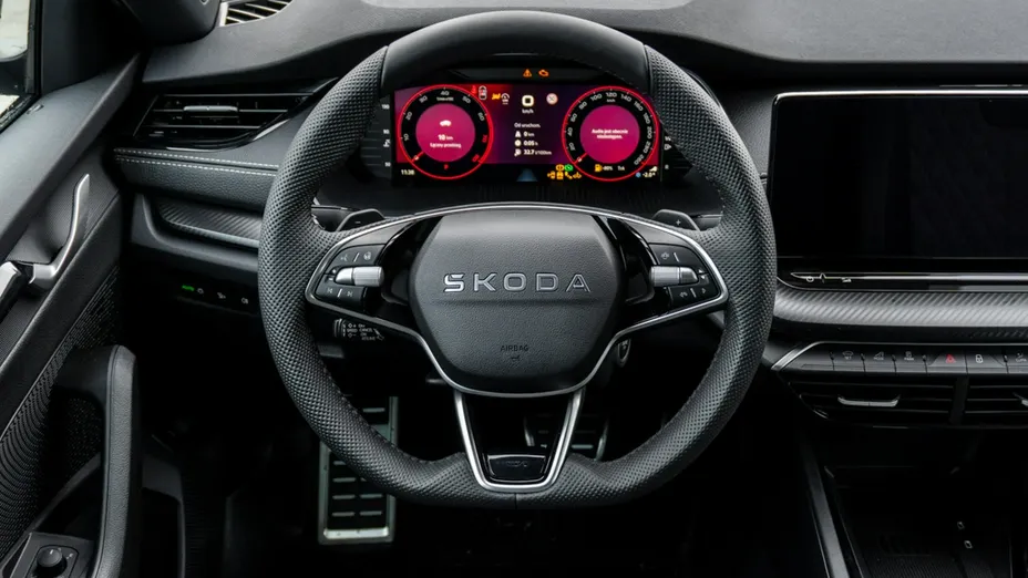 SKODA Octavia -