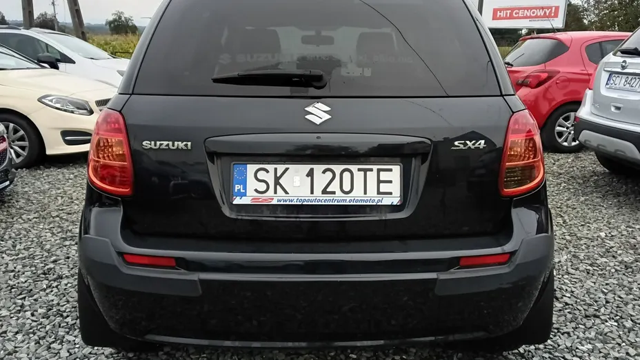 SUZUKI SX4 -