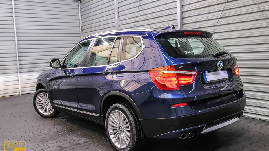 BMW X3 -