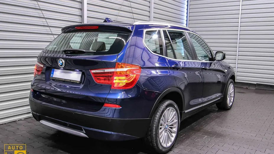 BMW X3 -