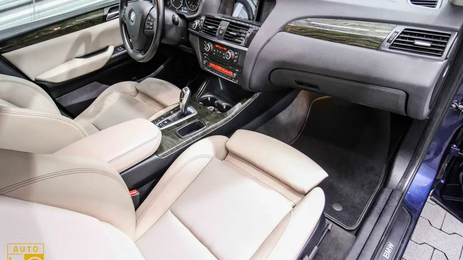 BMW X3 -