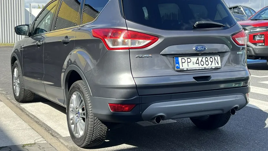 FORD Kuga -