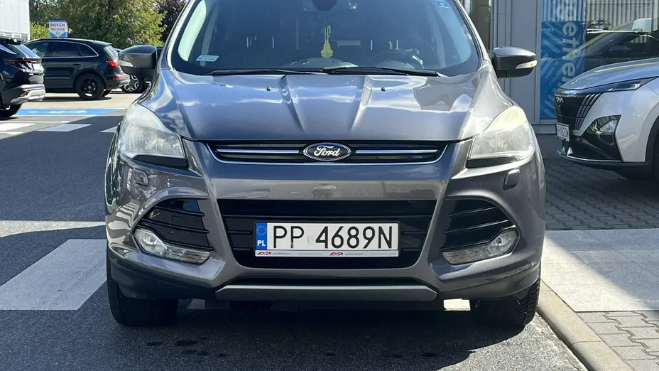 FORD Kuga -