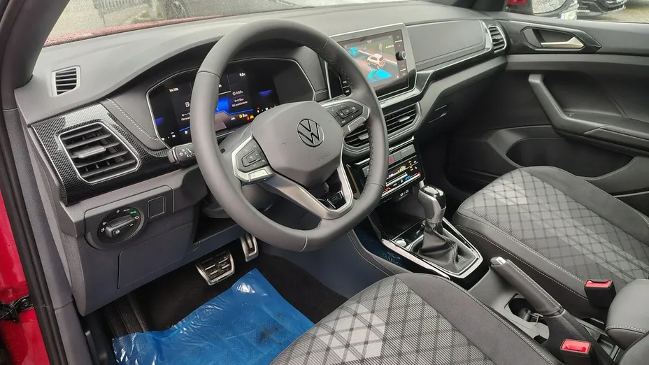 VOLKSWAGEN T-Cross -
