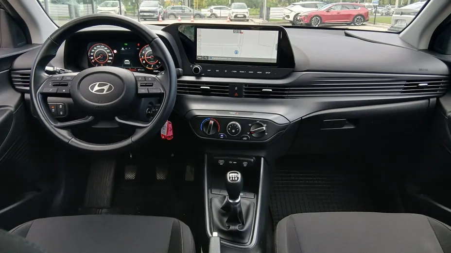 HYUNDAI i20 -