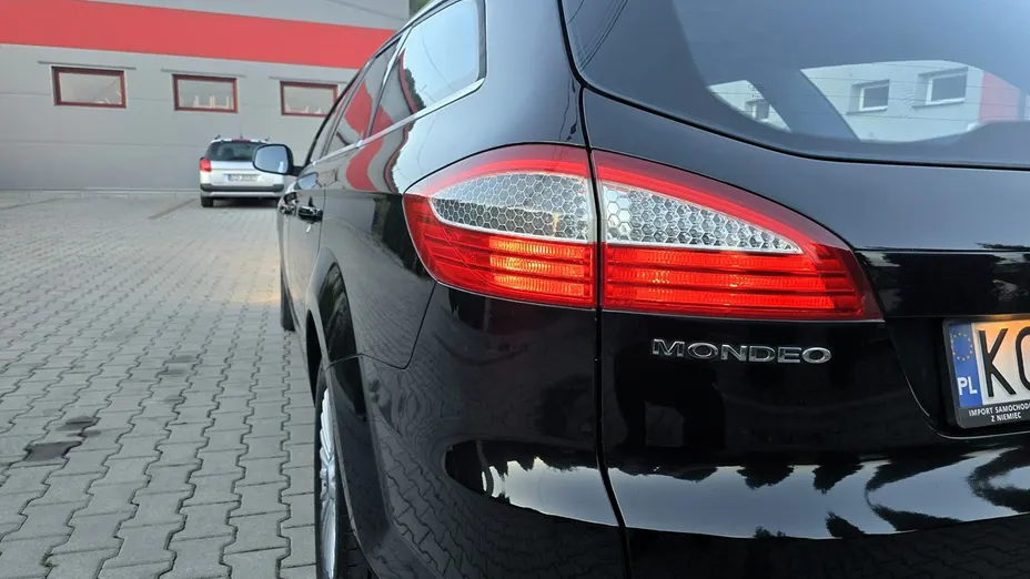 FORD Mondeo -