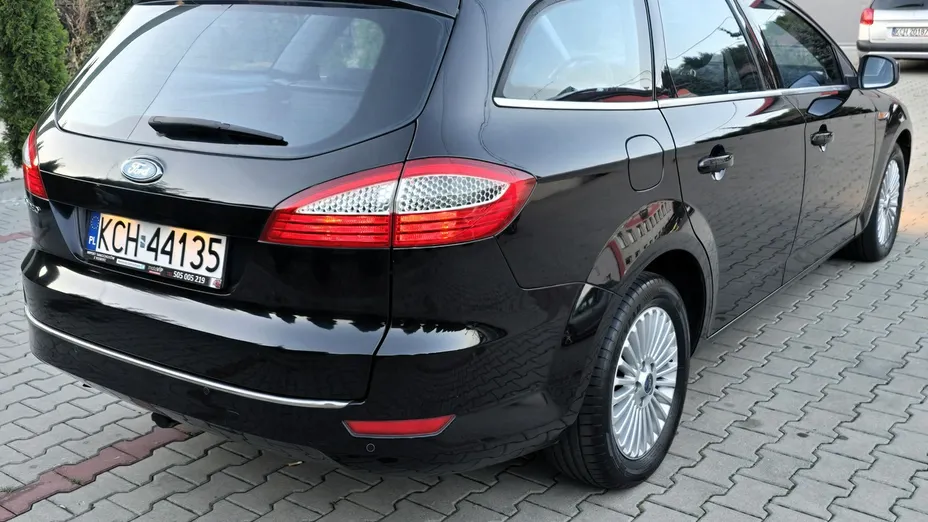 FORD Mondeo -