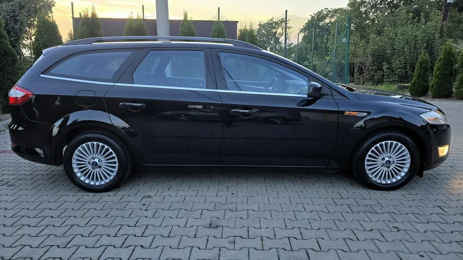 FORD Mondeo -
