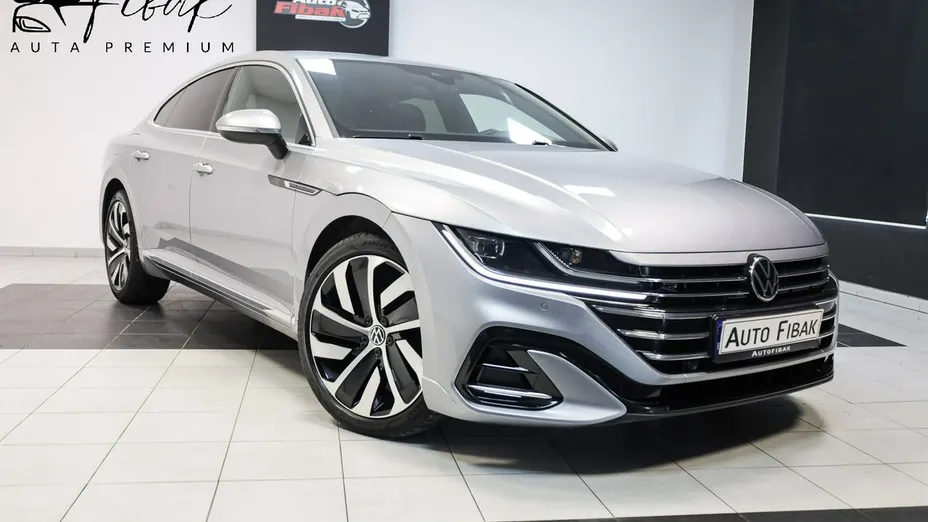 VOLKSWAGEN Arteon -