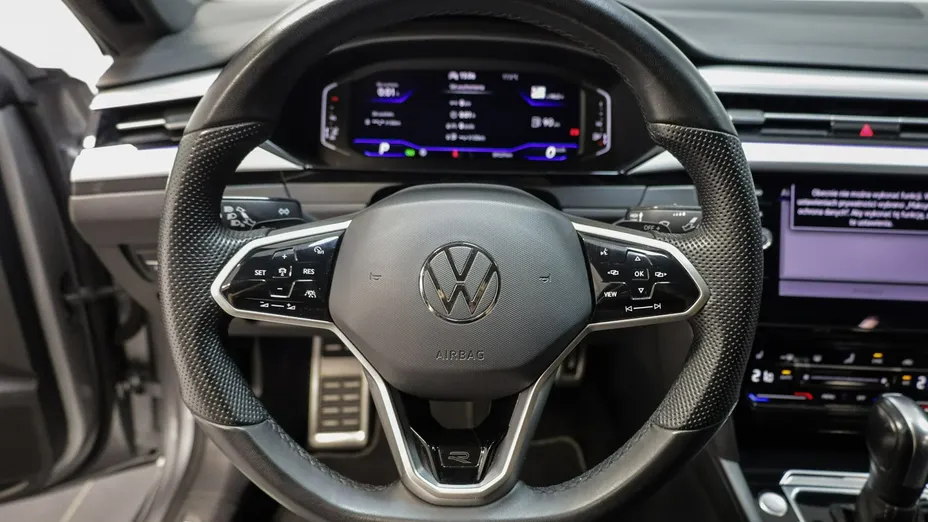 VOLKSWAGEN Arteon -