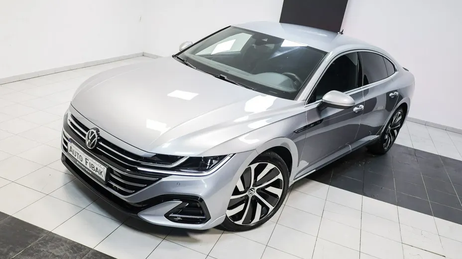 VOLKSWAGEN Arteon -