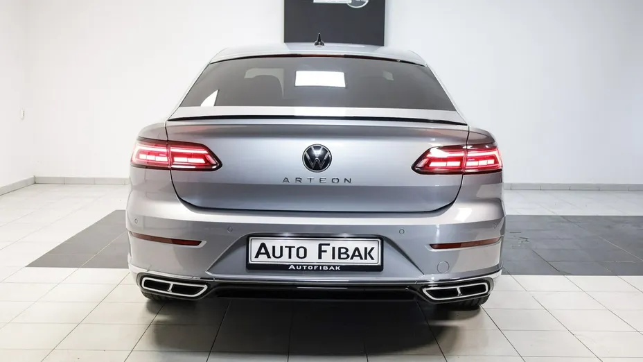 VOLKSWAGEN Arteon -