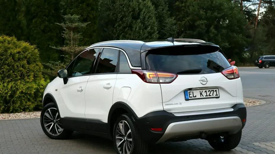 OPEL Crossland X -