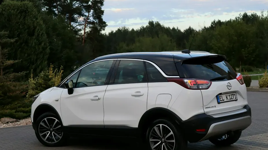 OPEL Crossland X -