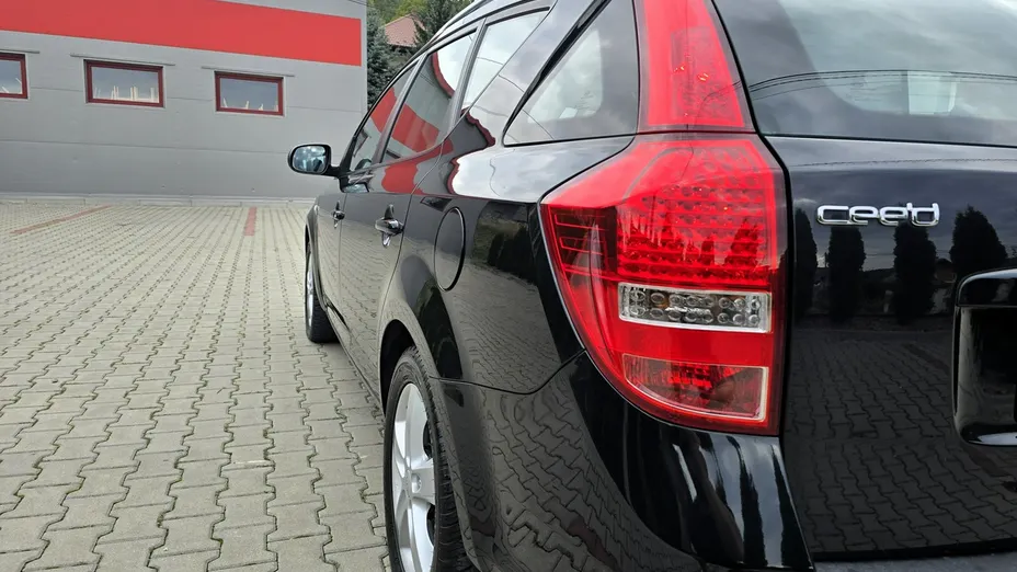KIA Cee'd -