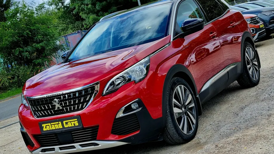 PEUGEOT 3008 -