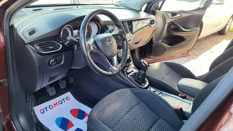 OPEL Astra -