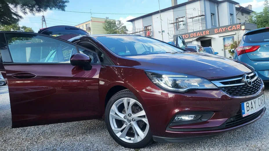 OPEL Astra -